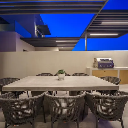 Aurea Estate Luxury - Padel Court Chania (Crete)