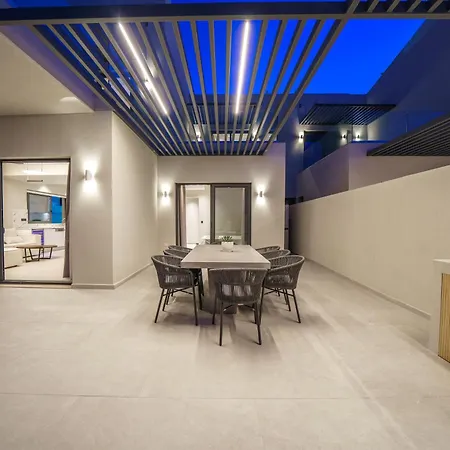 Aurea Estate Luxury - Padel Court Chania (Crete)